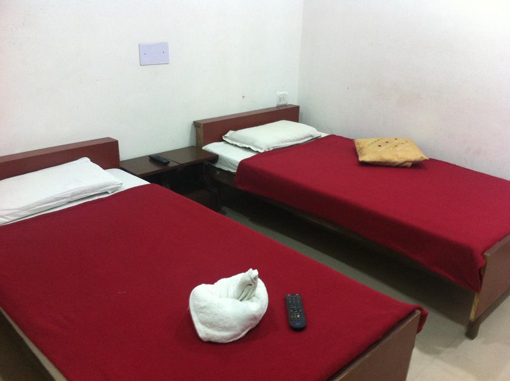 Hotel Safari Агра Екстер'єр фото