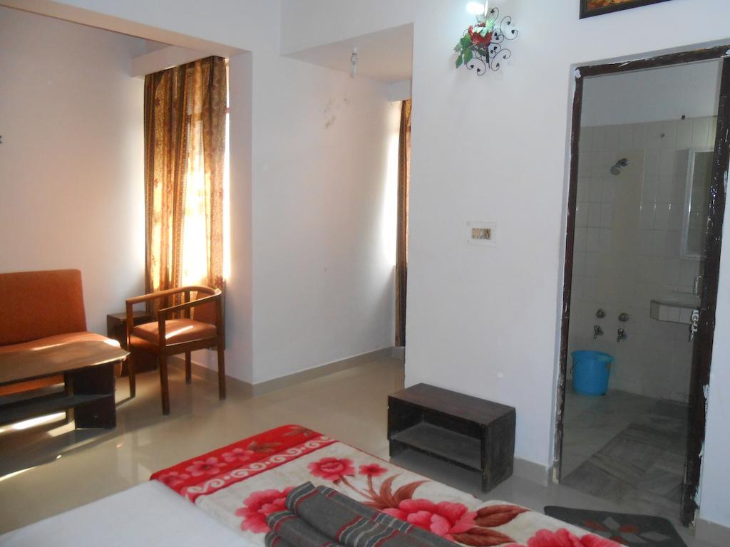 Hotel Safari Агра Екстер'єр фото