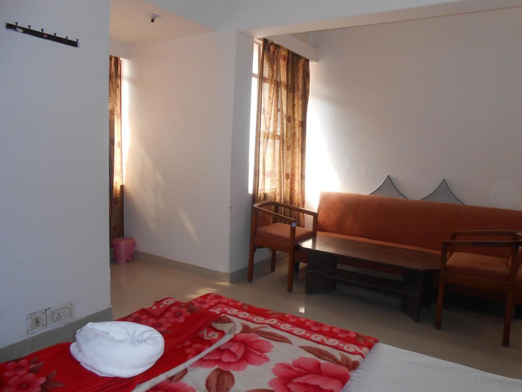 Hotel Safari Агра Екстер'єр фото