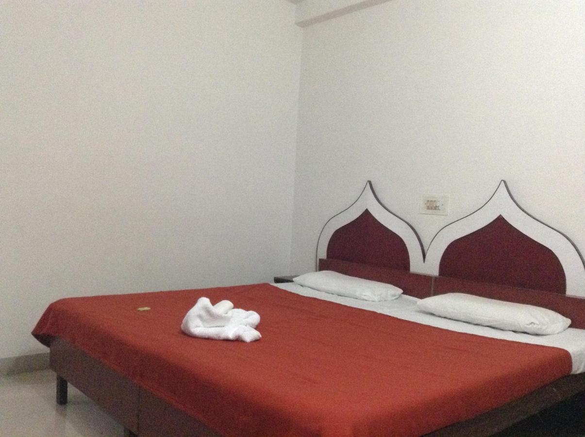 Hotel Safari Агра Екстер'єр фото
